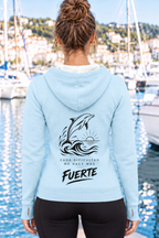 Vista trasera de sudadera celeste de mujer IMPARABL3 Sport Style, con capucha, manga larga y diseño gráfico en la espalda.